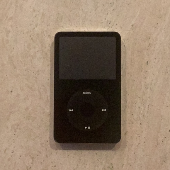 Apple iPod 80gb Classic 5th Generation A1136 Mp3 Player 2006 New Battery Works - Picture 2 of 14